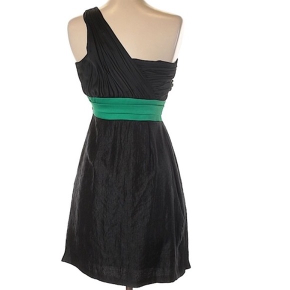 MAX & CLEO Black and Green One Shoulder Dress 4 - Picture 2 of 5